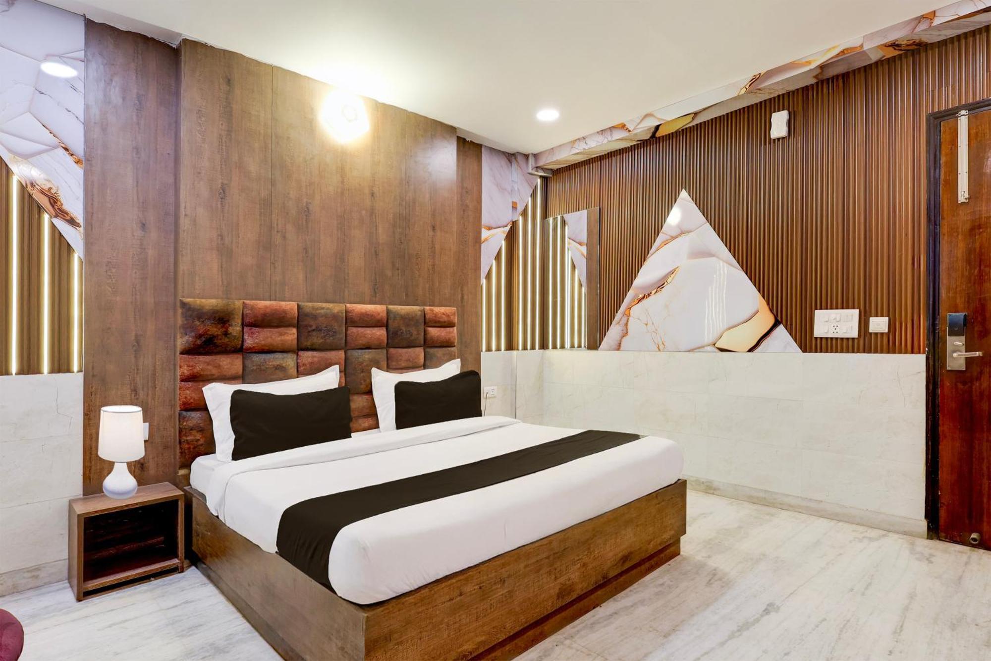 Super Hotel O Alipur Narela Εξωτερικό φωτογραφία