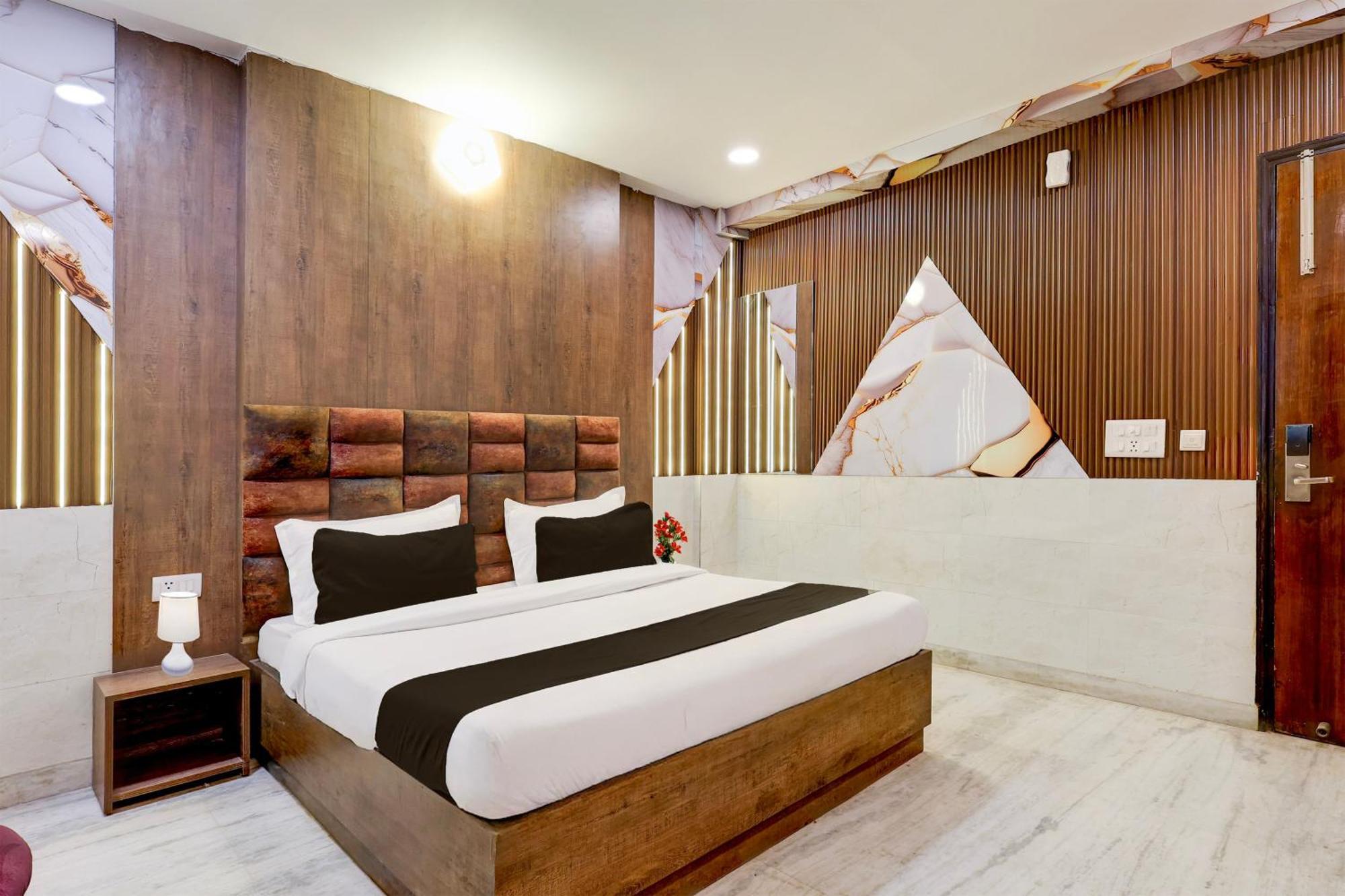 Super Hotel O Alipur Narela Εξωτερικό φωτογραφία