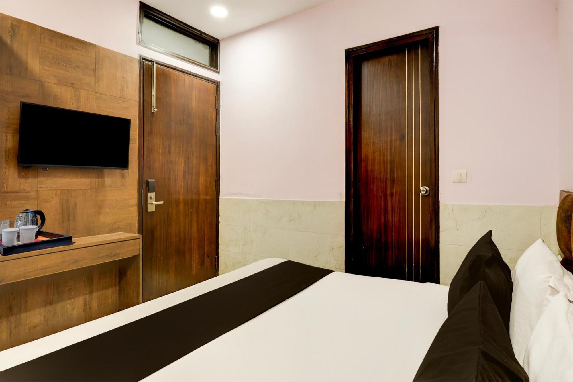 Super Hotel O Alipur Narela Εξωτερικό φωτογραφία