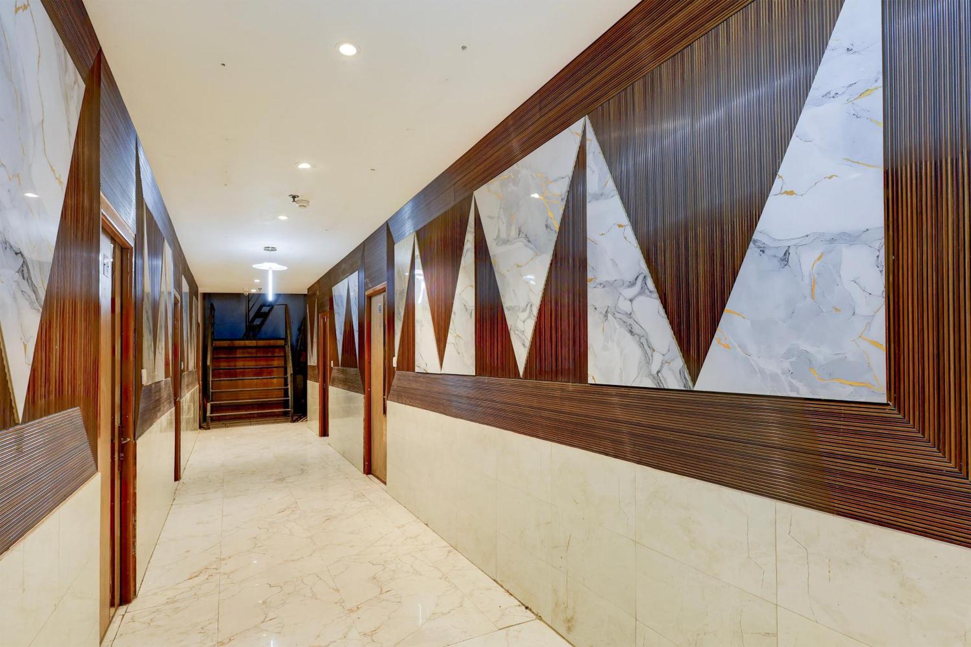 Super Hotel O Alipur Narela Εξωτερικό φωτογραφία